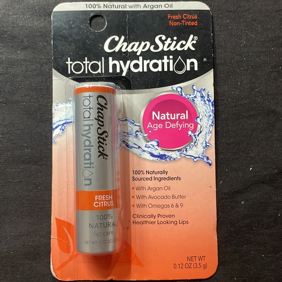 4 Chapstick Total Hydration - Picture 5 of 5